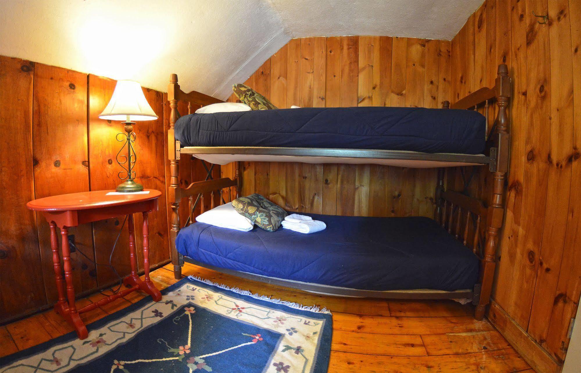 Hyde Away Inn Waitsfield 外观 照片
